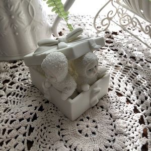 Vintage Snowbabies winter surprise